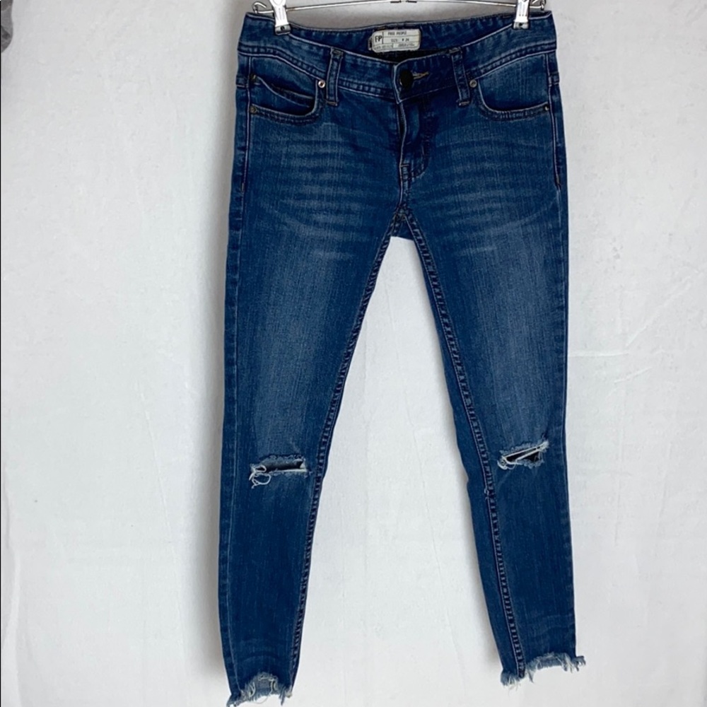 Free people cropped distressed ripped jeans - Picture 2 of 6